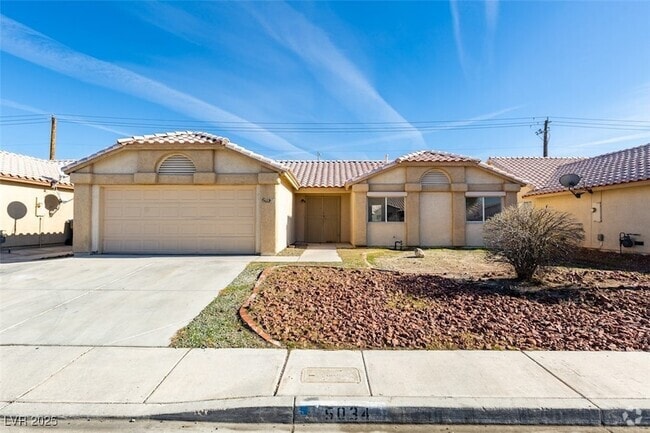 Building Photo - 5034 Lark Canyon Ct Rental