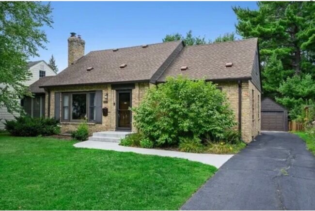 exterior - 3810 Huntington Ave