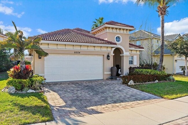 Photo - 6024 SE Crooked Oak Ave