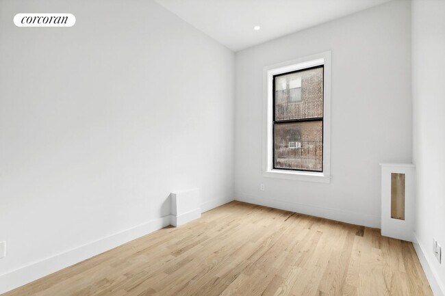 Photo - 204 W 96th St