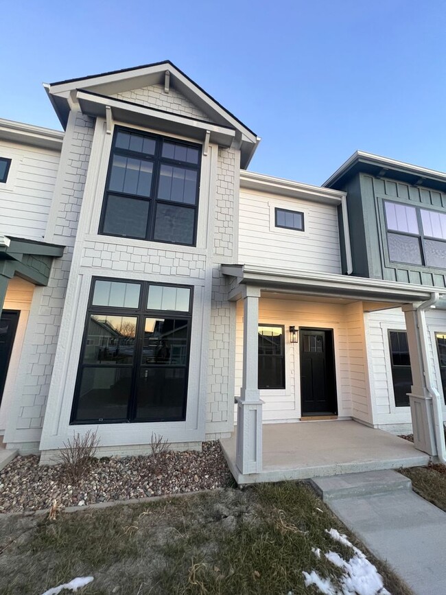 Brand New Townhouse for Rent - Prairie Tra... - Brand New Townhouse for Rent - Prairie Tra...