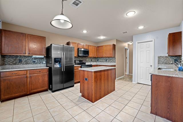 Photo - 412 Sandy Creek Dr