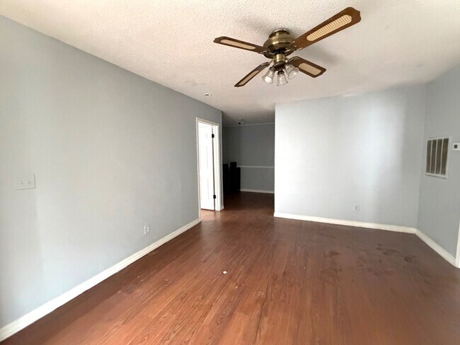 222 Marigny Cir