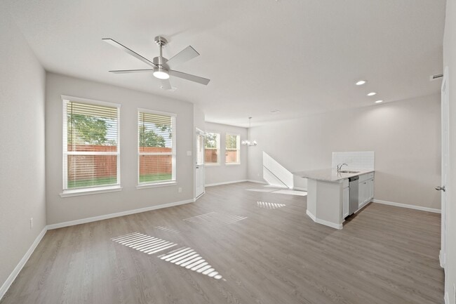 Photo - ***SPECIAL AVAILABLE!***