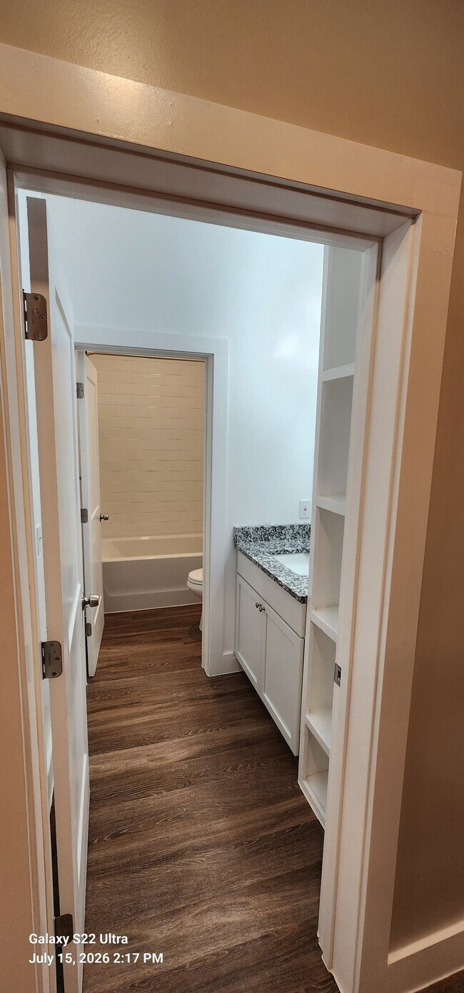 Photo - 539 22nd St Unit 3