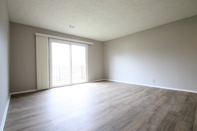 Photo - Cornhusker Creek Apartments