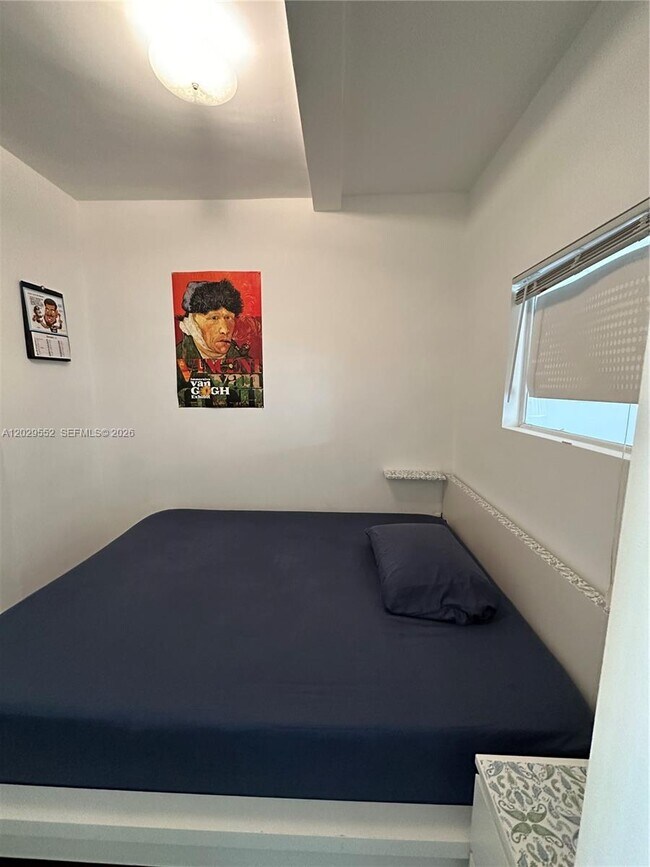 911 Meridian Ave Unit 206