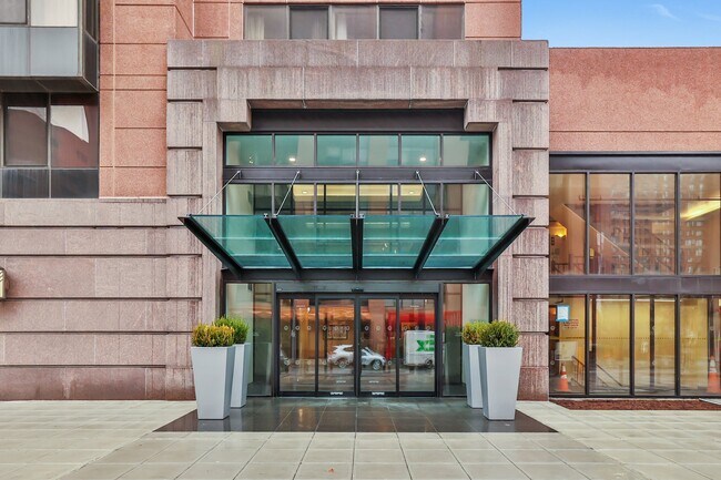 Exterior del edificio - 4 Martine Ave Unidad 4 Martine Avenue