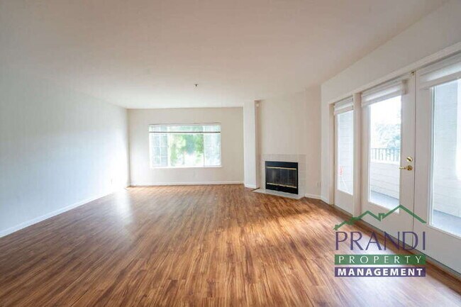 Photo - 1579 S Novato Blvd Unit #104