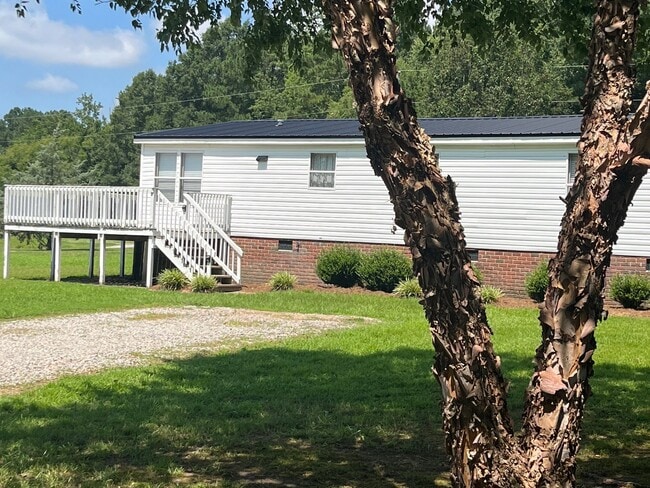 Photo - 8517 Edwards Rd