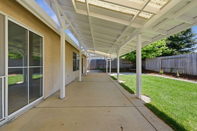 Photo - Executive Rental in Gold Hills