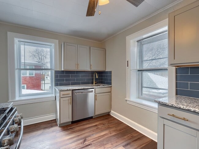 Photo - 3200 Green St Unidad Apt 2