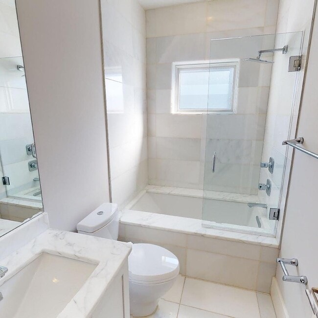 Photo - 1159 Oates St NE Unit 2A