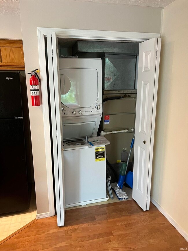 Photo - 1368 S College Mall Rd Unit I-4