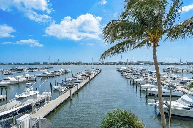 Photo - 806 E Windward Way Unit 301