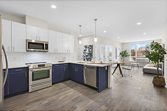 Building Photo - 9 Clark St Unit 303