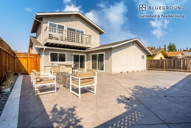 1177 Keystone Ct