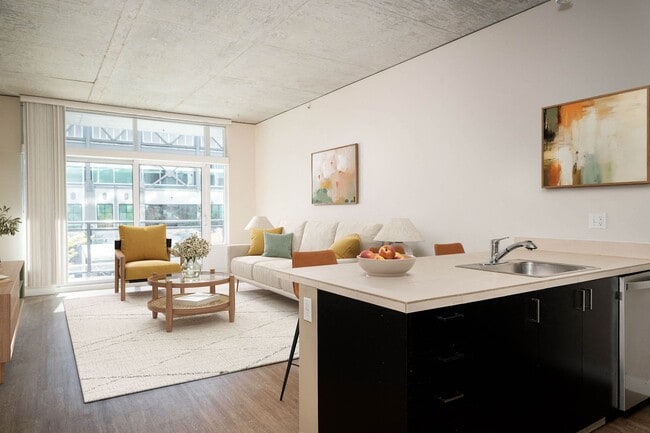 Photo - The Louisa Apartments
