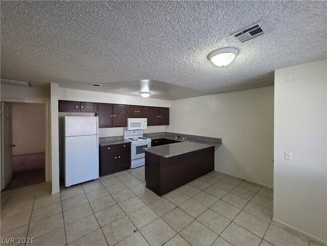 873 Mantis Way