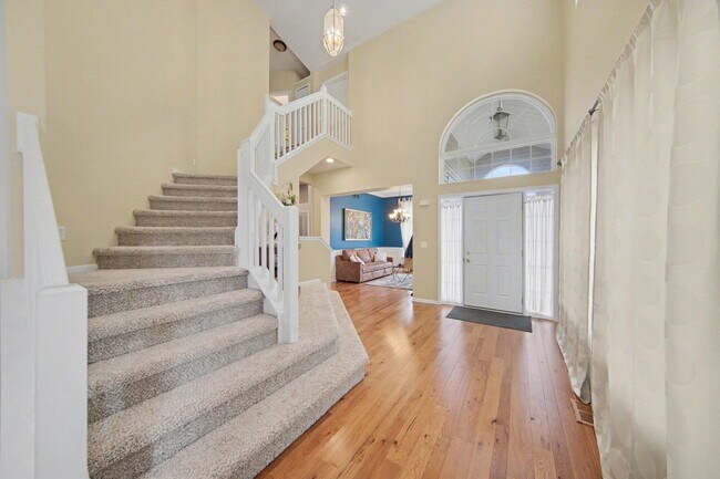 Photo - 1495 Chapleau Dr