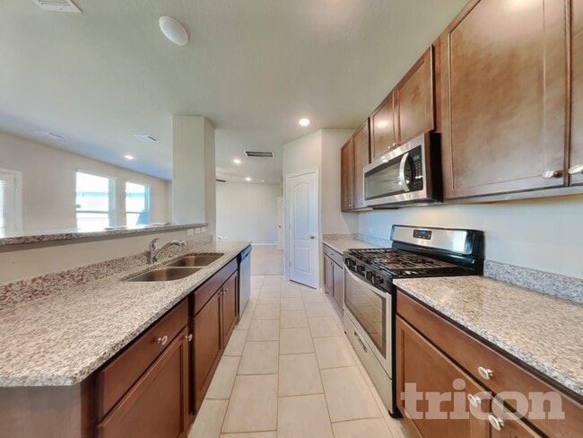 Photo - 40807 Mostyn Hill Dr