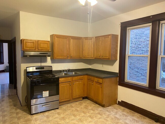 Photo - 3116 S Kedvale Ave Unit 1