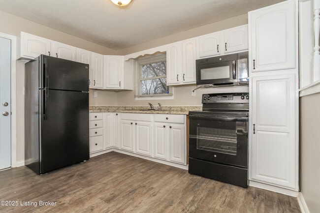 Photo - 5806 Alanadale Dr