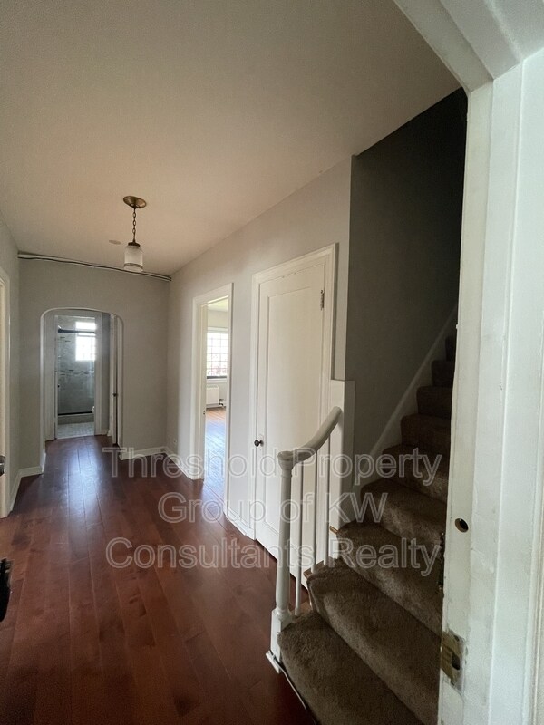 Photo - 2208 Arlington Ave