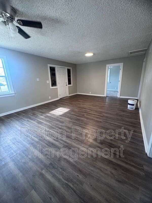 Photo - 3409 S Polk St