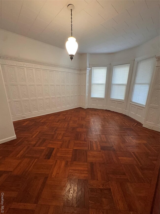 Photo - 516 Morris Park Ave Unit 2