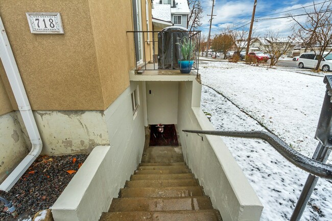 Photo - 718 N 100 W St