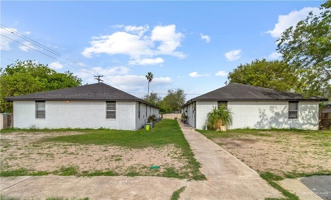 Building Photo - 11 St Marie Unit 1
