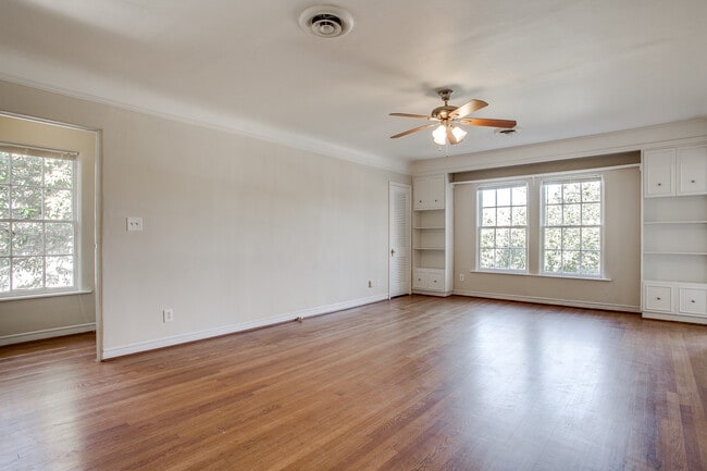 Photo - 4301 Emerson Ave