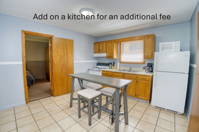 Photo - Fully Furnished Studio Apartment in Eddyville Unit 11