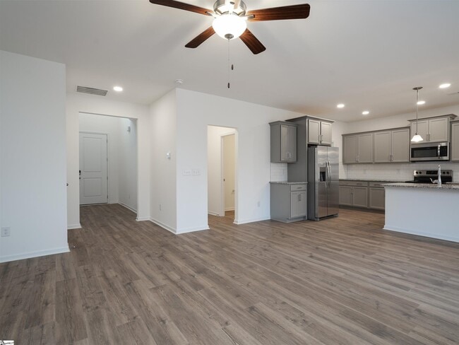 Photo - 315 Bryland Wy