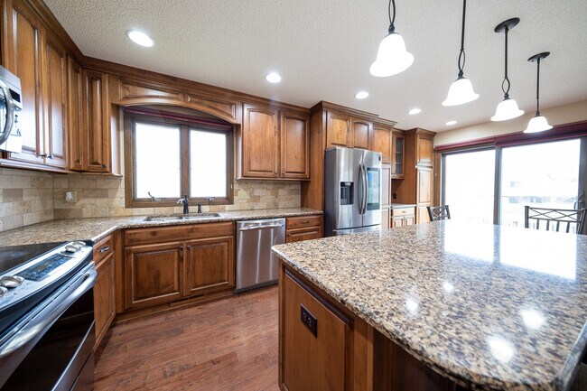 Photo - 1417 Raleigh Dr