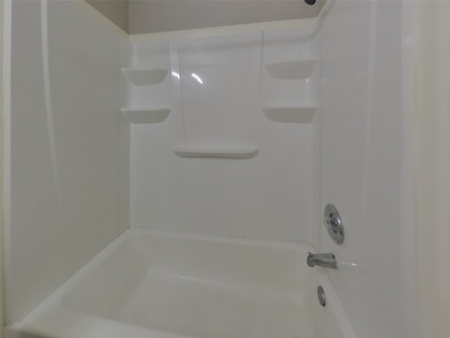 Photo - 3107 Lucida Ln