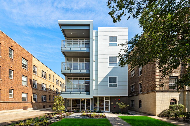 Building Photo - 2211 Maple Ave Unit 203 Rental