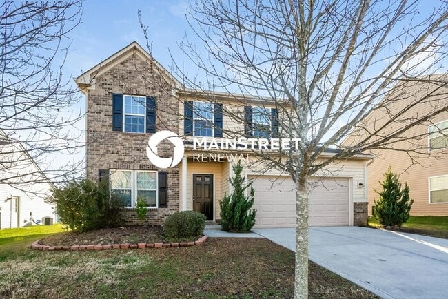 Building Photo - 3 Bedroom Pet-Friendly Home in Charlotte, NC with Main Street Renewal