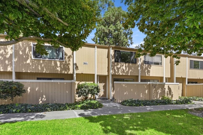 3001 Kaiser Dr