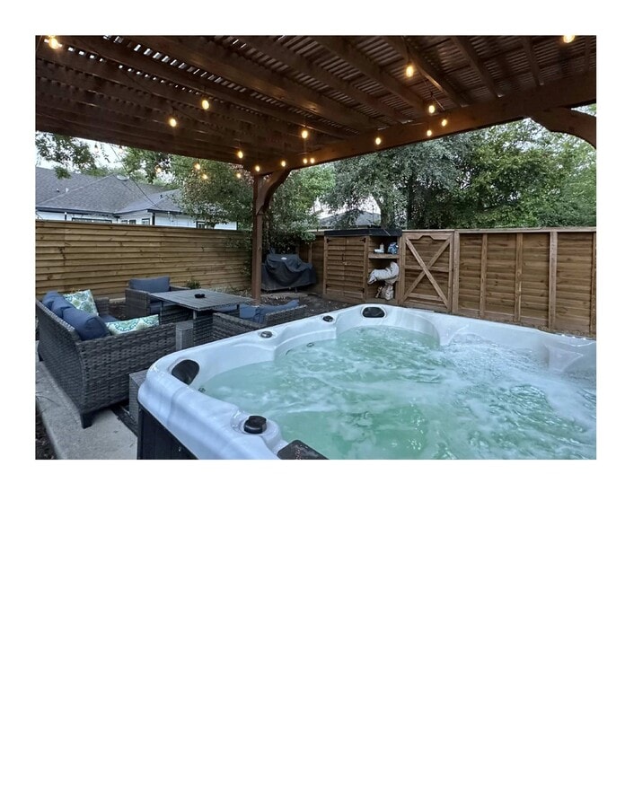 Photo - 3016 Isabella St