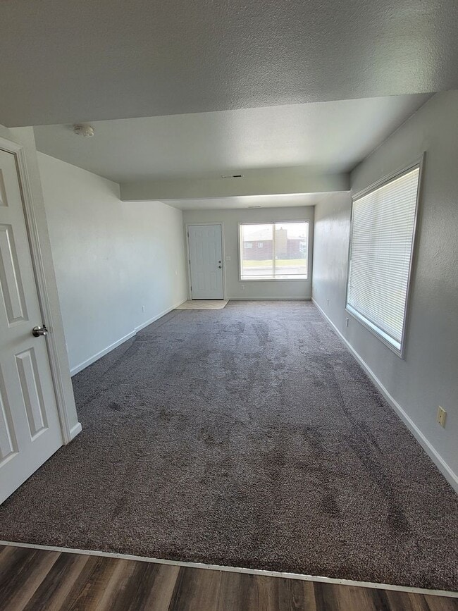 Photo - 805-805 S C St