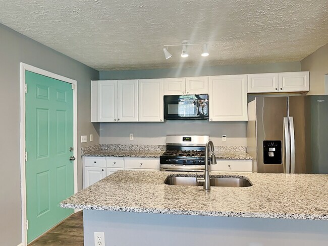 Photo - 249 Chappell Rd NW