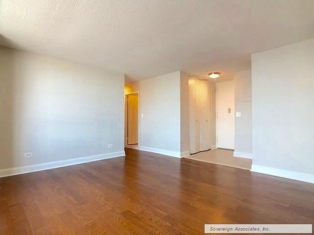 Photo - 3333 Broadway Unidad E17E