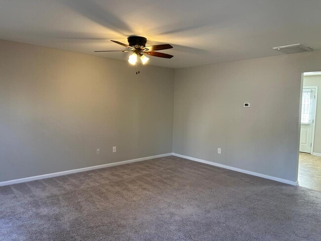Photo - 1524 Ricochet Dr