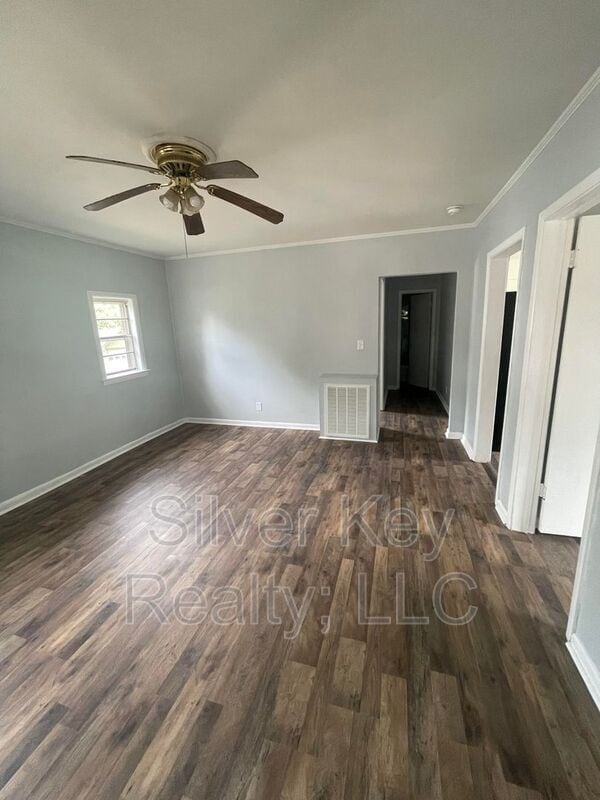 Photo - 914 E Madison Ave