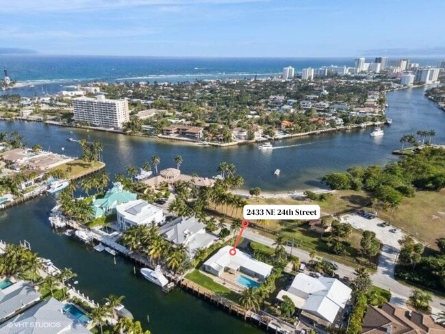 Photo - 2433 NE 24th St