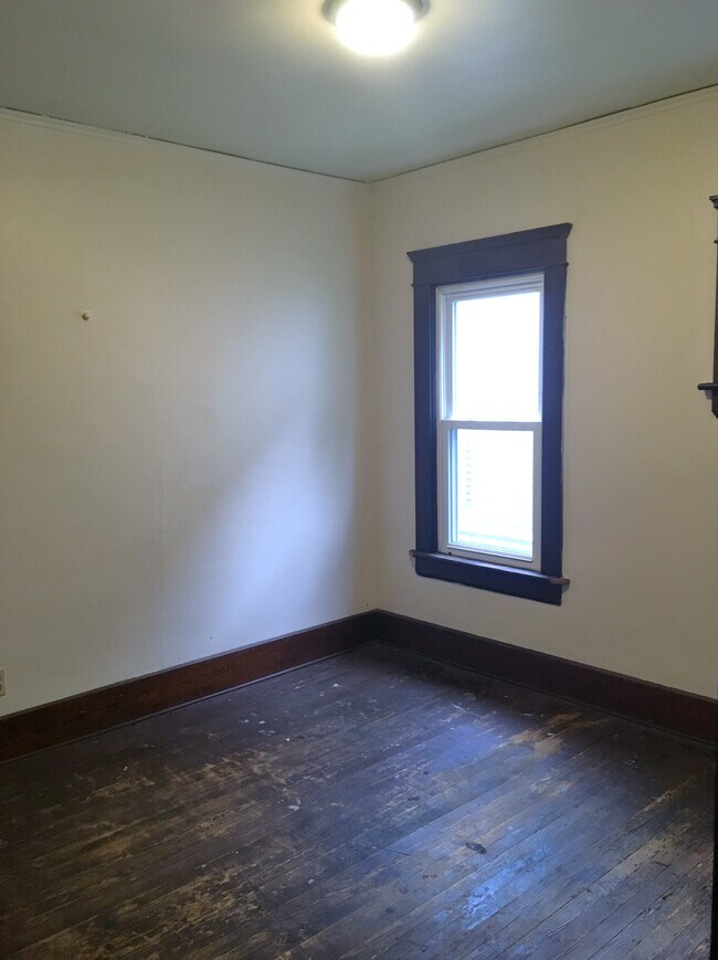 Photo - 588 Schiller Ave Unit 1