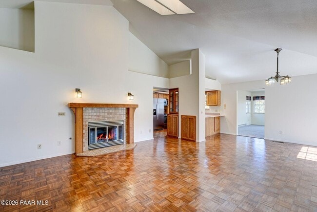 Photo - 1957 Forest View