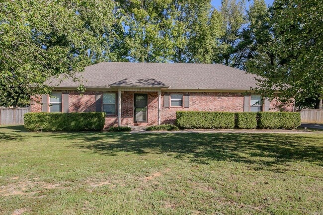 Photo - 12 Forest Dr